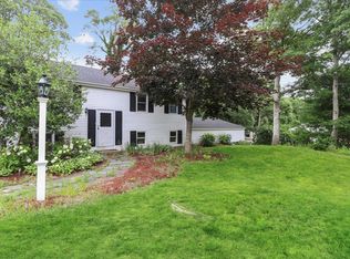 23 Marjorie Ave, Pocasset, MA 02559