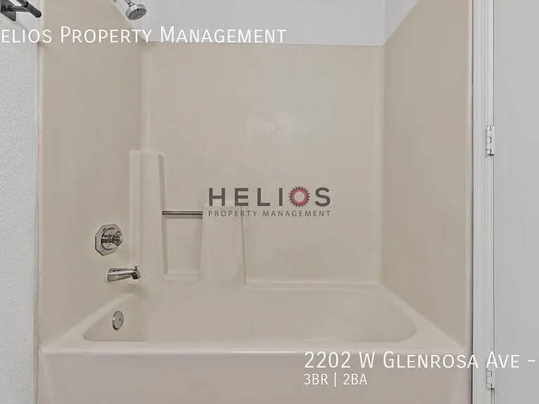 2202 W Glenrosa Ave #3 — Photo 19