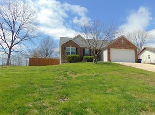 815 Richard Ave, Festus, MO 63028