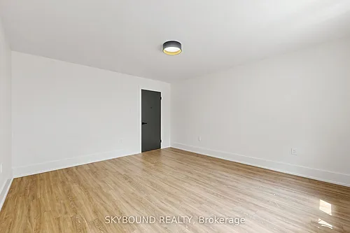 1165 Kingston Rd Photo 1