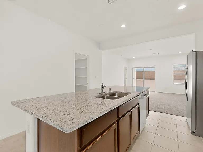 308 Prism Ave SW — Photo 13