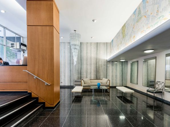 139 E 33rd St APT 7L