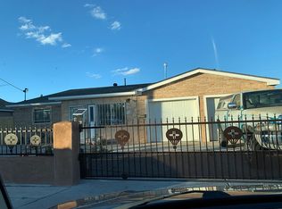 731 La Poblana Rd NW, Albuquerque, NM 87107