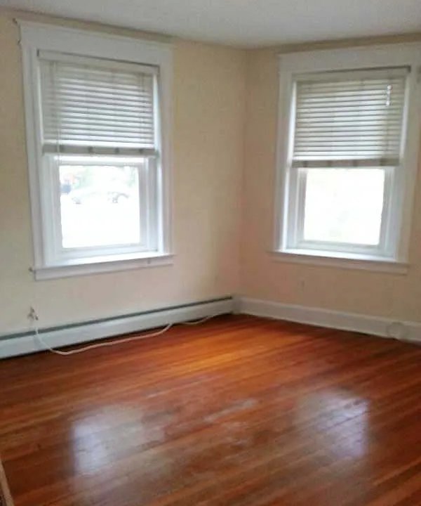 337 Maryland Ave NE #1