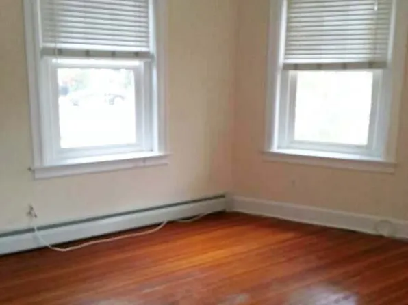 337 Maryland Ave NE APT 1, Washington, DC 20002