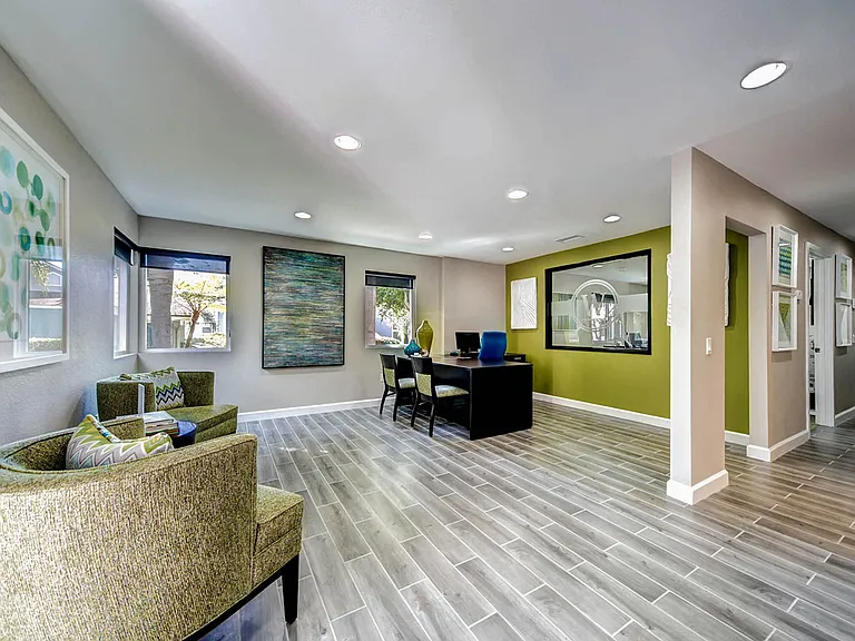 SYCAMORE GREENS APARTMENT HOMES — Photo 12