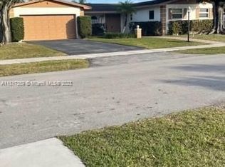 7631 SW 146th Ave, Miami, FL 33183