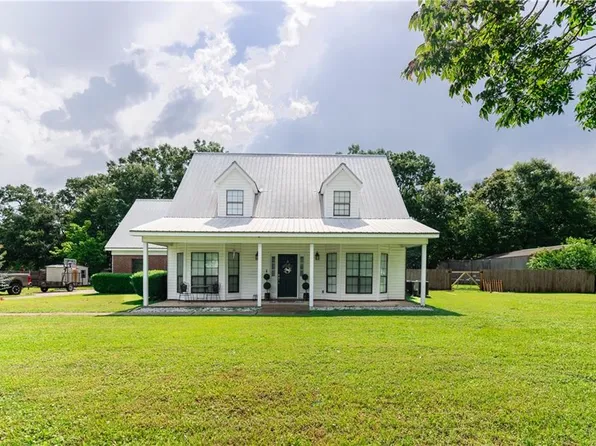 9596 Christy St, Creola, AL 36525