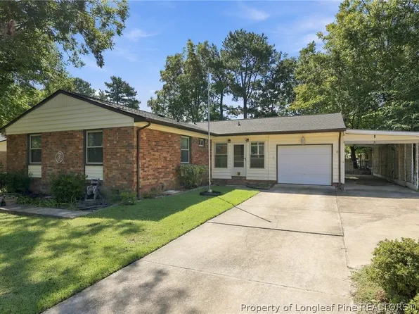 433 Morningside Dr, Fayetteville, NC 28311