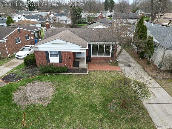 2nd image of 26705 Rouge River Dr