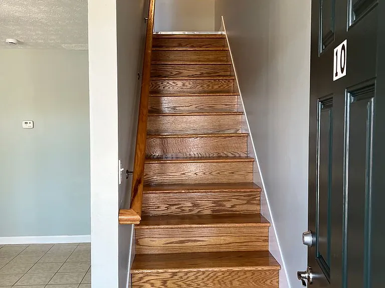 46 Allen Dr — Photo 4