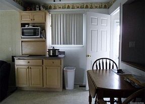 4th image of 38259 S Jean Ct