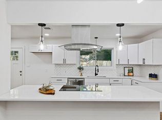 205 Nuthatch Dr, Buda, TX 78610