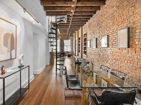 5th image of 298 Elizabeth St Floor 5