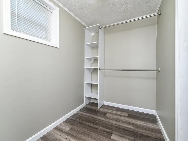 506 Plain St — Photo 22