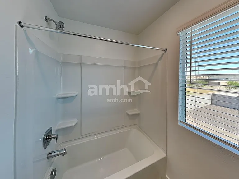 4415 S 97th Dr — Photo 14
