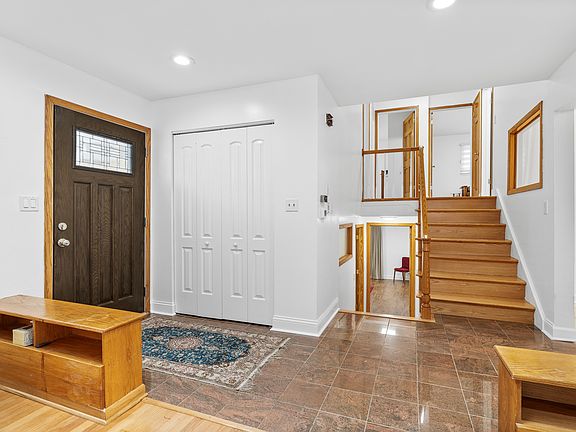2nd image of 9307 Lavergne Ave