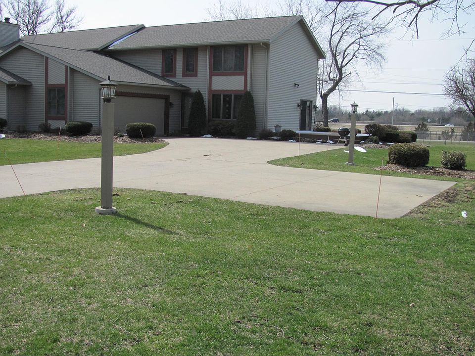 1st image of W342N4839 Oak Ln