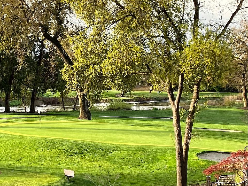1st image of 19179 N Pebble Ct