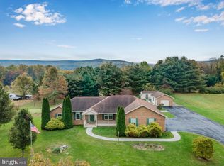 816 Pine Rd, Carlisle, PA 17015