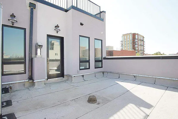 Rented by Jaytee America LLC | media 6