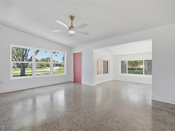 3rd image of 4213 Ellen Ave