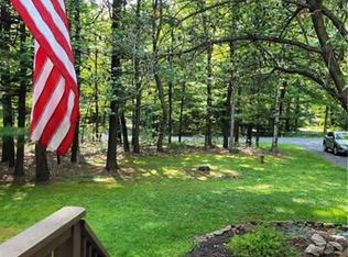 197 Ruby Ct, Saylorsburg, PA 18353