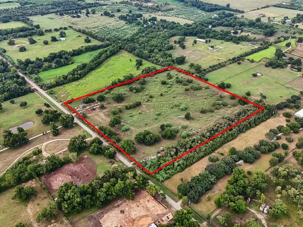 1712 Peach Ridge Rd, Brookshire, TX 77423