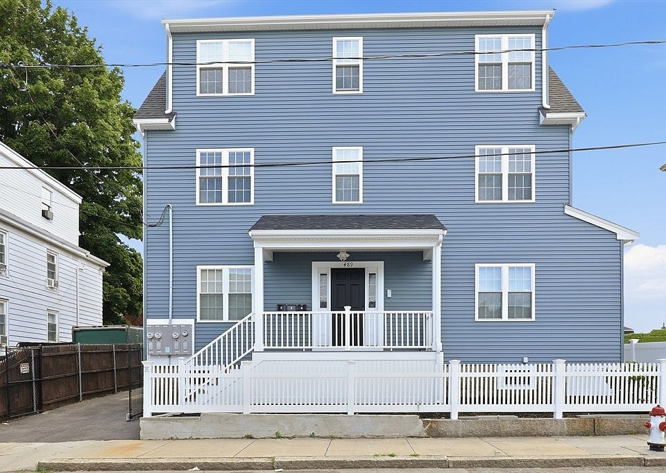 1st image of 489 Spring St