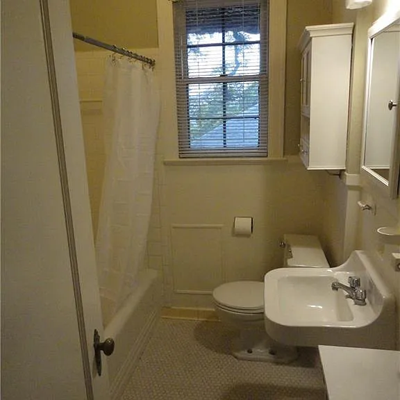311 Moore Blvd #B — Photo 12