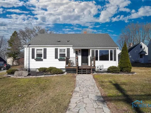 312 W Elm St, Bluffton, OH 45817