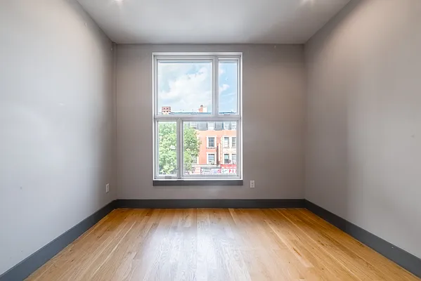 Rented by Joel Scharf, LREB | media 51