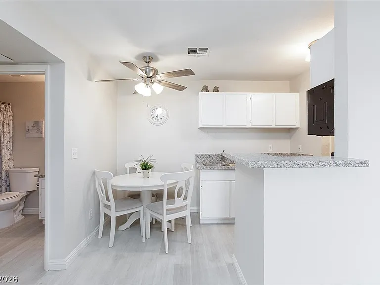 5171 Lindell Rd #103 — Photo 9
