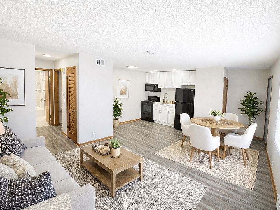 1st image of 2502 S 11th St #7