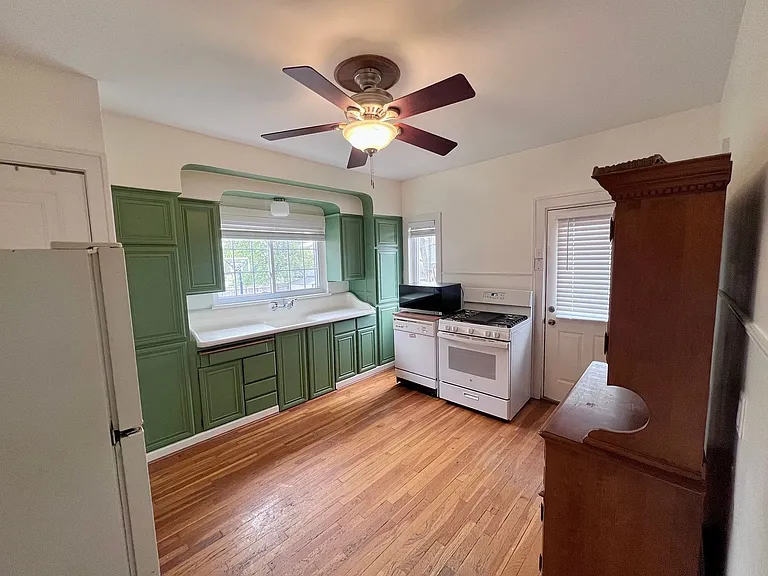 4943 Ralph Ave #1 — Photo 4