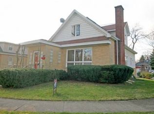 3600 Woodside Ave, Brookfield, IL 60513