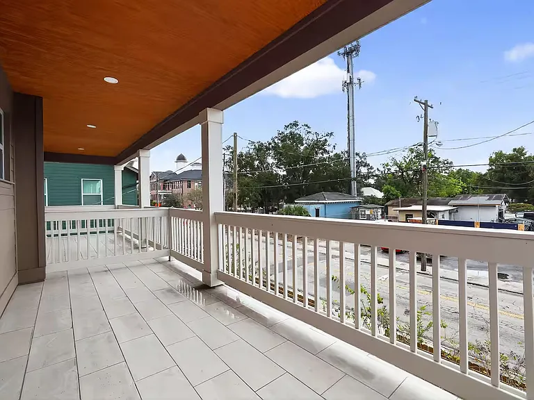 210 E Columbus Dr #B — Photo 27