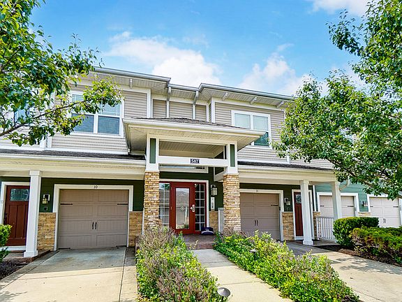 2nd image of 587 Riverpointe Dr Unit 1