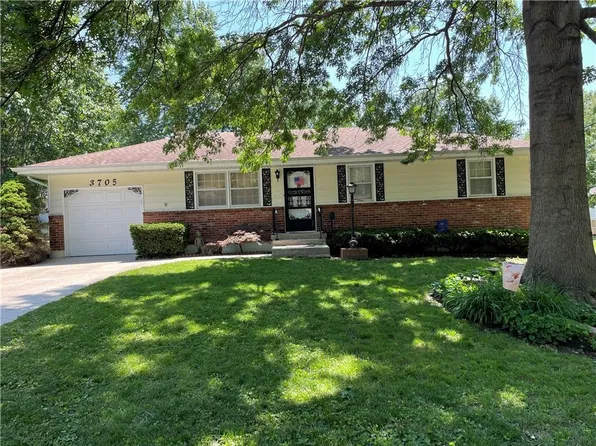 3705 S Adams Ave, Independence, MO 64055