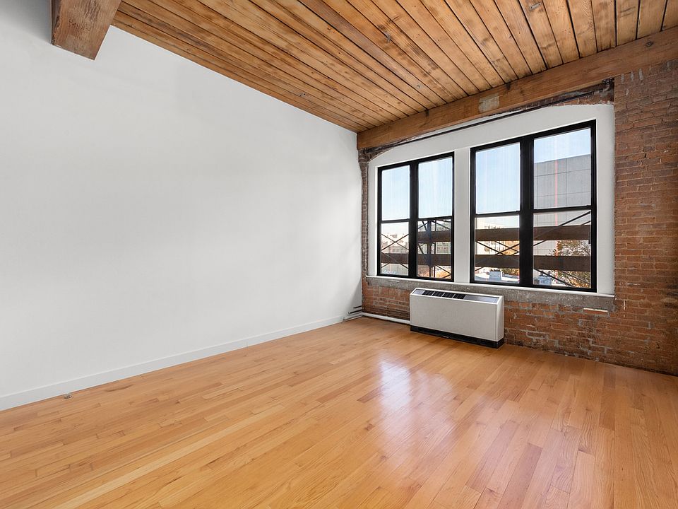 1st image of 390 Wythe Ave APT 5G