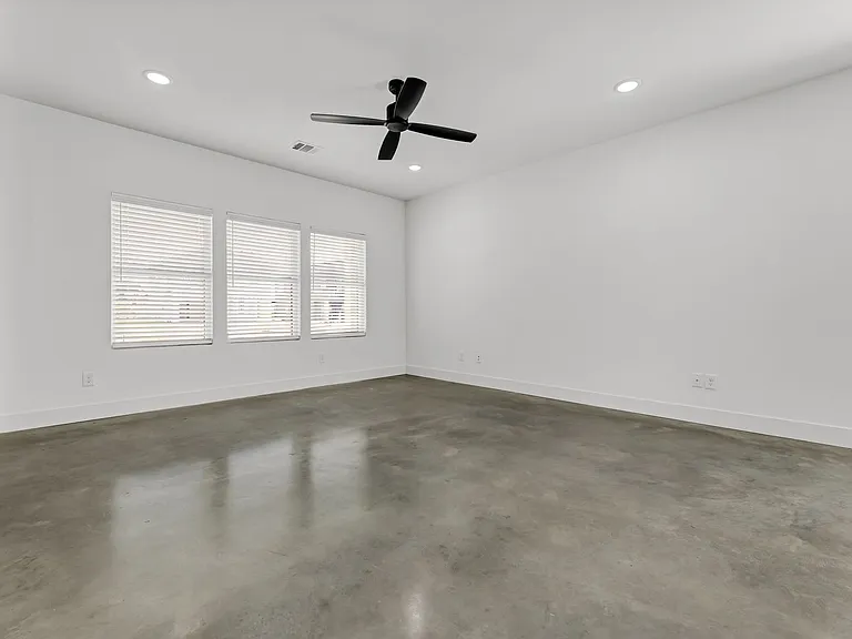 3013 Alpha Wolf Ct — Photo 7
