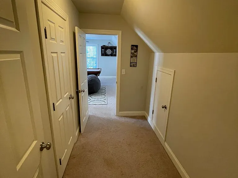 34 Woodbury Ln — Photo 36