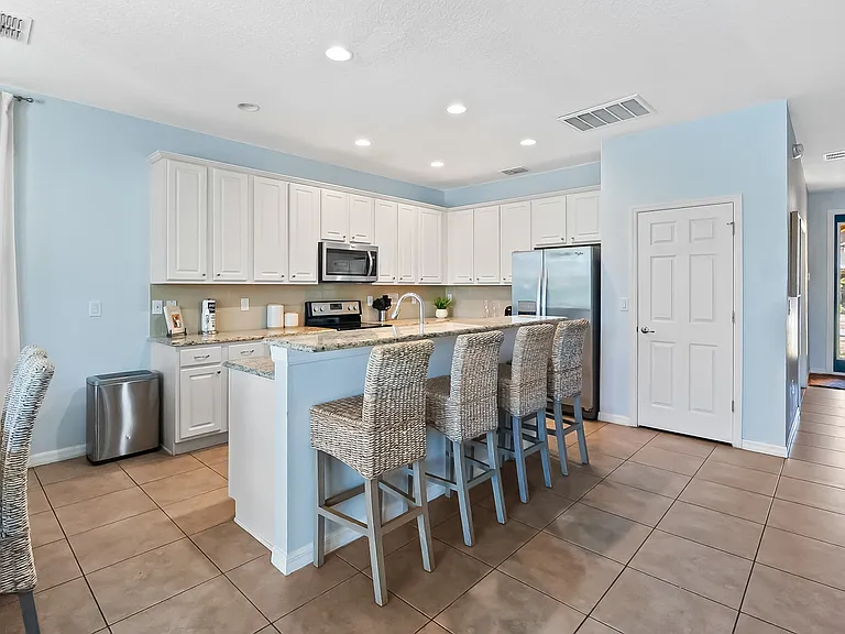 4445 Shiva Loop — Photo 4