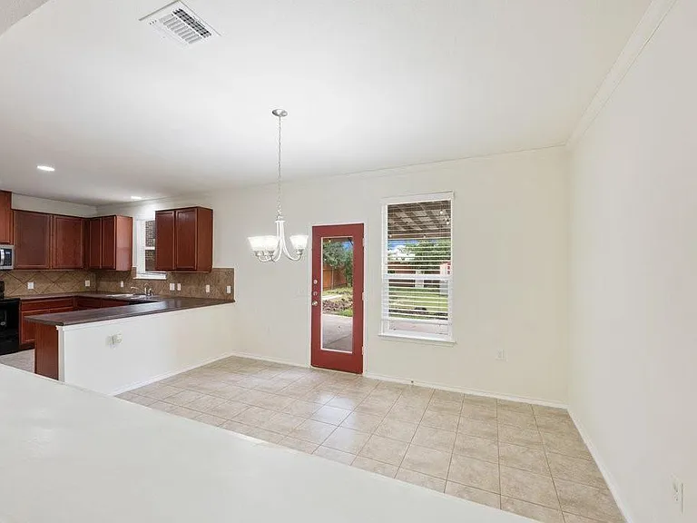 10909 Helms Deep Dr — Photo 6