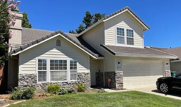 1st image of 255 Idlewild Dr
