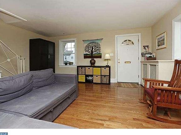 Living room, front door