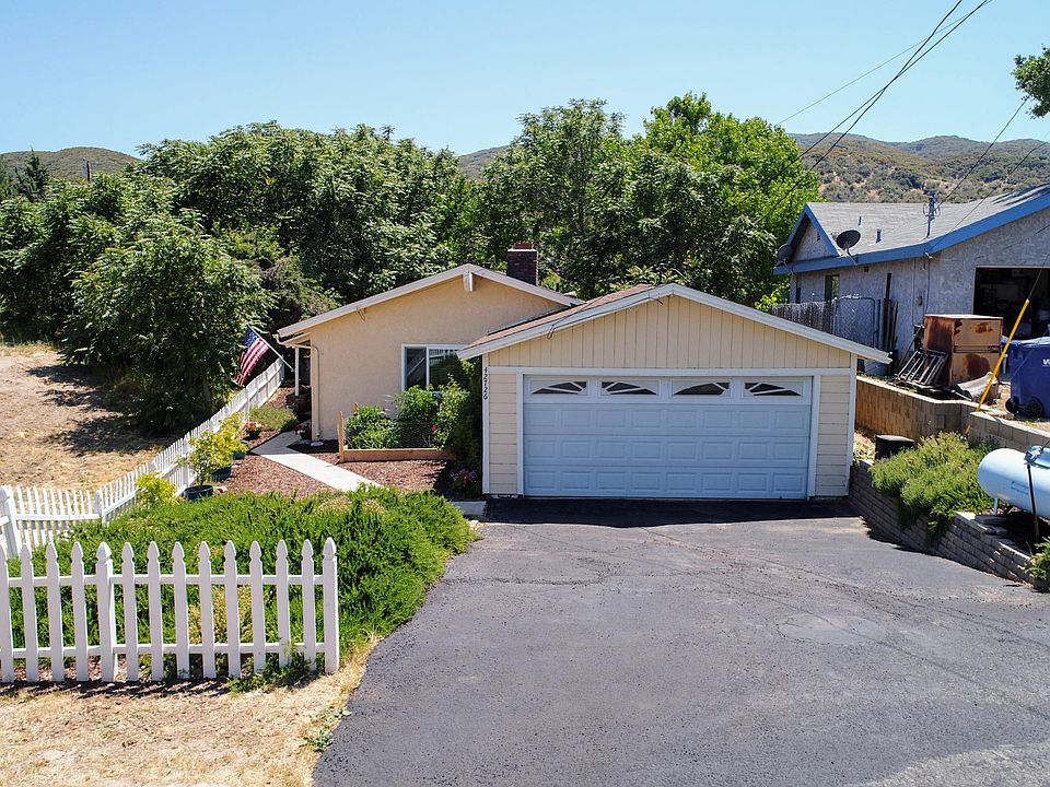 1st image of 42726 Coolcrest Dr