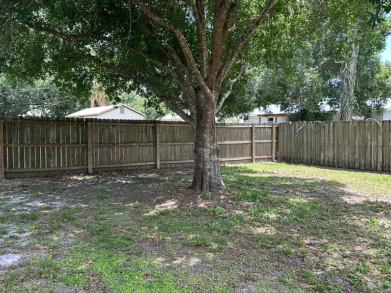 2745 Atlantic Blvd — Photo 7