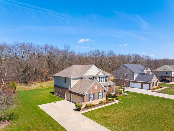 3rd image of 3218 Park Meadow Dr