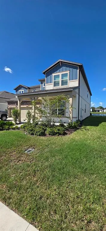 5 bed, 3.5 bath, 4272 sqft, $4,300 — Photo 4